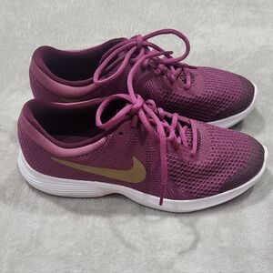 Nike Girls Purple Revolution 4 Shoes